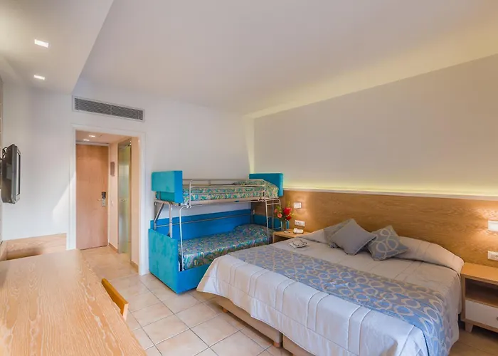 Tigaki Beach Hotel Отель Тигаки