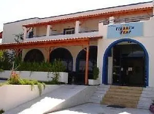 Tigaki Beach Hotel Hotel