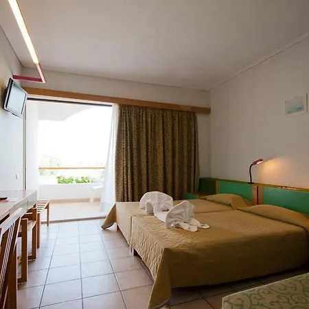 Tigaki Beach Hotel Tigaki